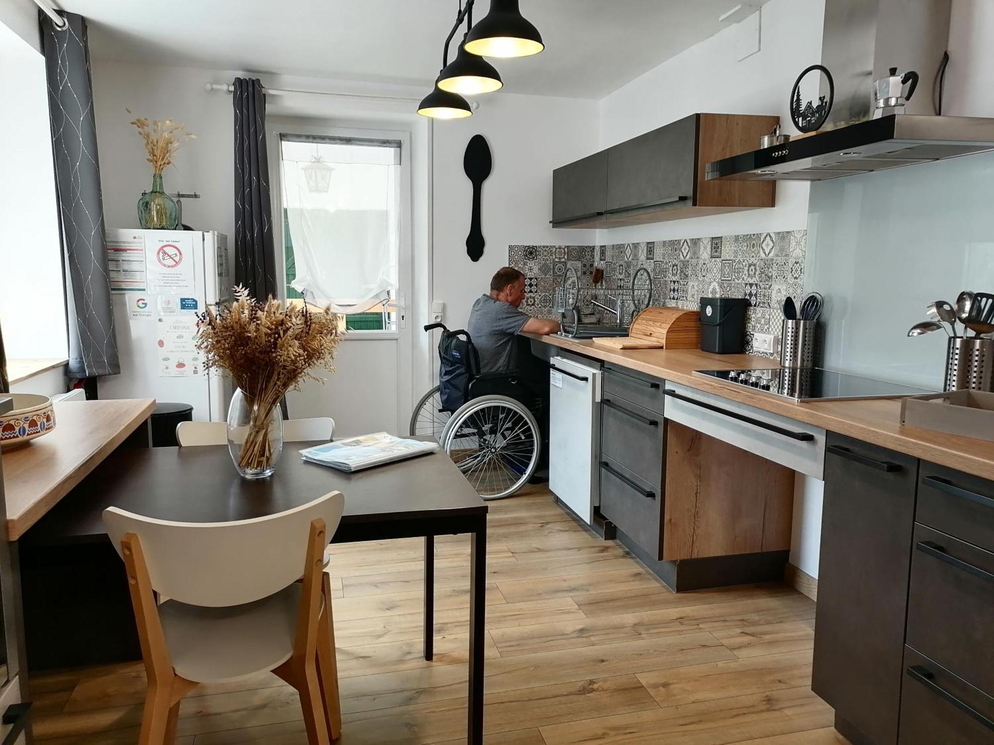 Aux d'Estaing Croisés, Gîte de montagne accessible à tous Extérieur photo