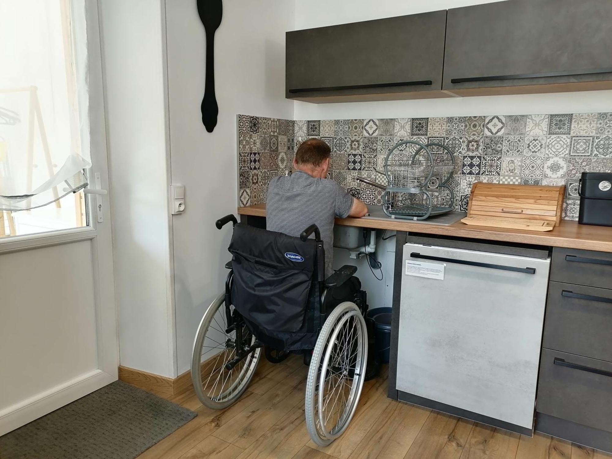 Aux d'Estaing Croisés, Gîte de montagne accessible à tous Extérieur photo